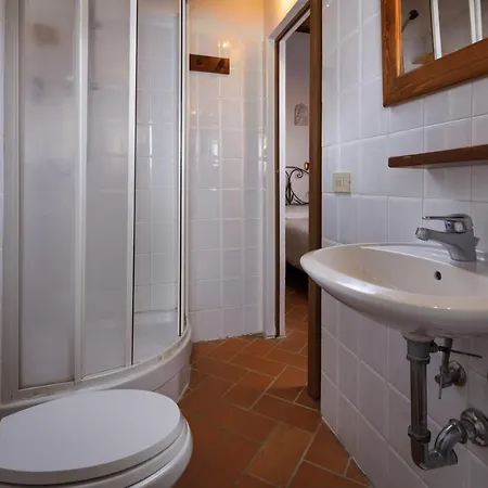 Borgo Vecchio مزرعة للإقامة