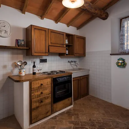 Borgo Vecchio ファームステイ *