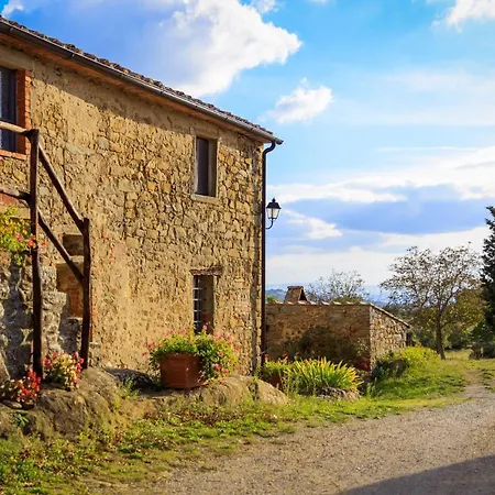 Borgo Vecchio Farm stay *
